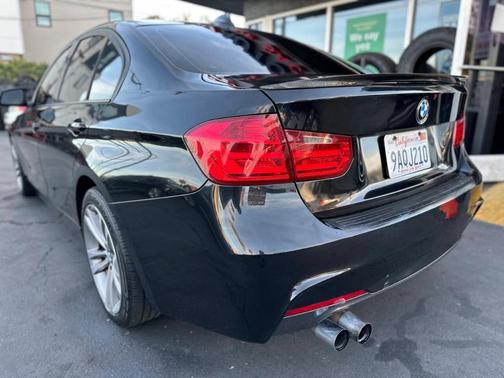 2013 BMW 328 i