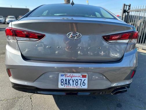 2018 Hyundai SONATA SEL