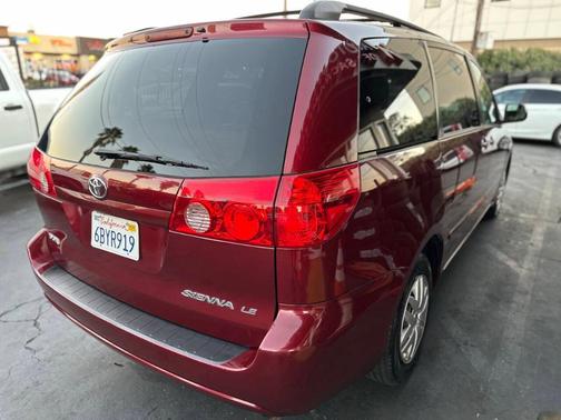 2008 Toyota Sienna LE