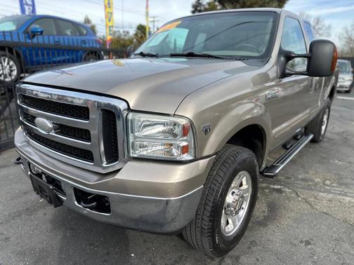 2006 Ford F-250 Lariat