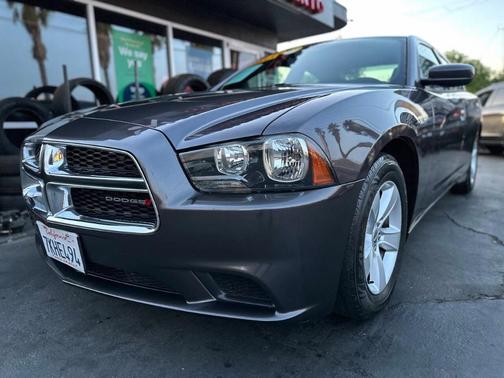 2014 Dodge Charger SE