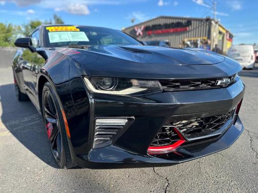 Black 2018 Chevrolet Camaro 1SS