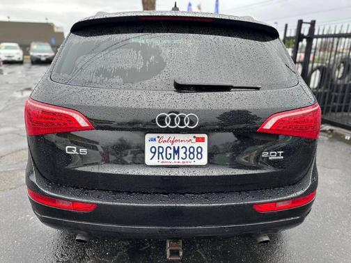 2012 Audi Q5 2.0T Premium Plus