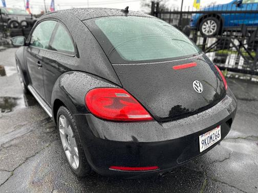 2012 Volkswagen Beetle 2.5L