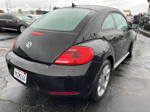 2012 Volkswagen Beetle 2.5L