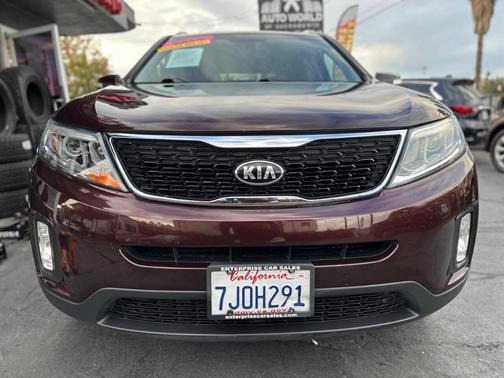 2015 Kia Sorento LX