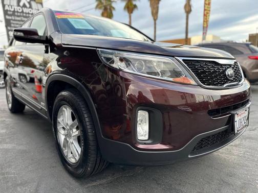 2015 Kia Sorento LX