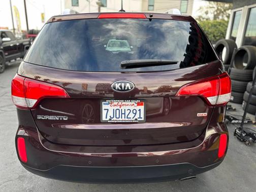 2015 Kia Sorento LX