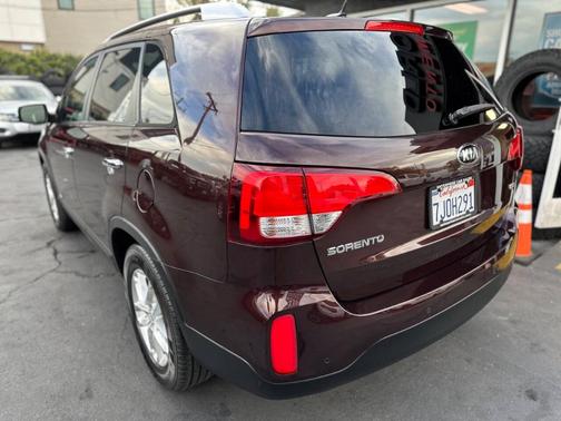 2015 Kia Sorento LX