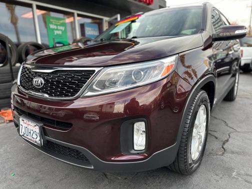 2015 Kia Sorento LX
