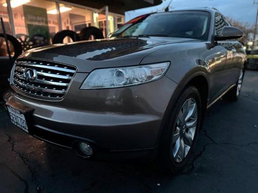 2004 INFINITI FX35 