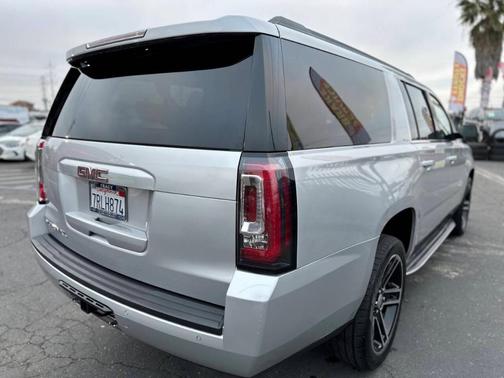 2015 GMC Yukon XL 1500 SLE