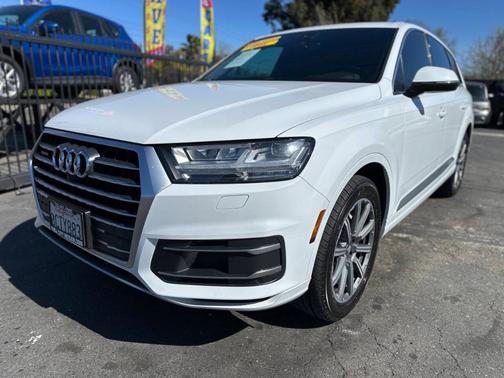 2018 Audi Q7 2.0T Premium Plus