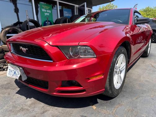 2014 Ford Mustang V6 Premium