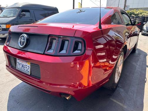 2014 Ford Mustang V6 Premium