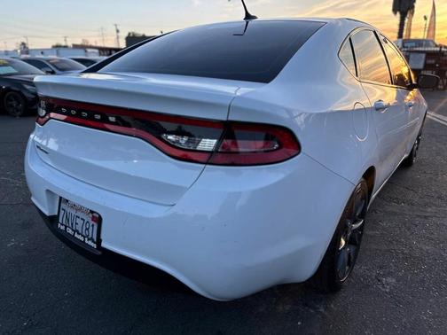 White 2016 Dodge Dart SE