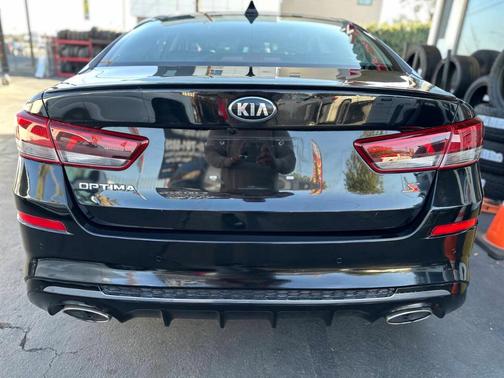 2020 Kia Optima S