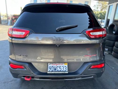 2018 Jeep Cherokee Trailhawk