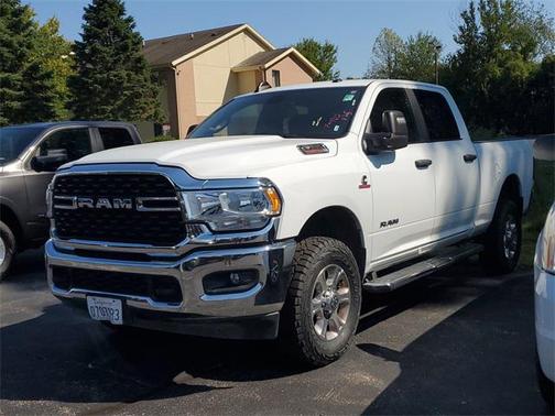 2023 RAM 2500 Big Horn Crew Cab 4x4 6'4' Box