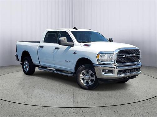 2023 RAM 2500 Big Horn Crew Cab 4x4 6'4' Box