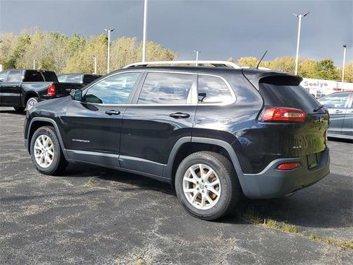 2018 Jeep Cherokee Latitude