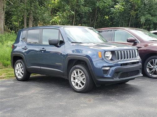 2023 Jeep Renegade Latitude