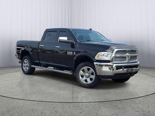 Black Clearcoat 2014 RAM 2500 Laramie