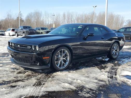 2022 Dodge Challenger GT