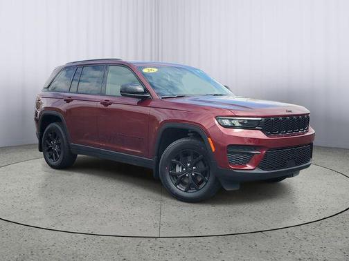 Velvet Red Pearlcoat 2025 Jeep Grand Cherokee Altitude