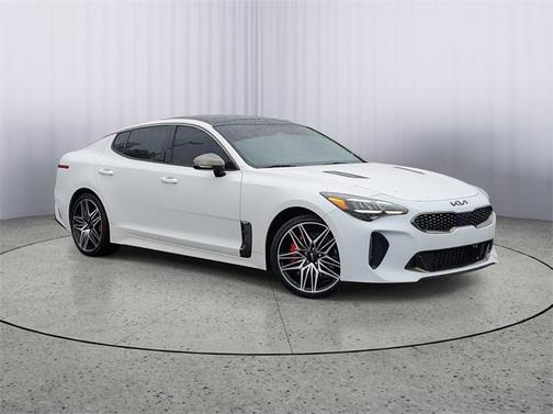 2022 Kia Stinger GT1