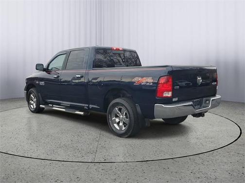 2018 RAM 1500 SLT