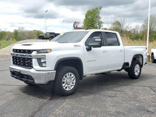 Summit White 2023 Chevrolet Silverado 2500 LT