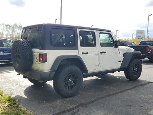 2024 Jeep Wrangler Willys