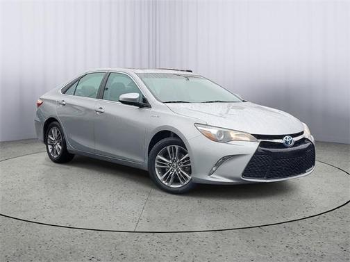 2016 Toyota Camry Hybrid SE