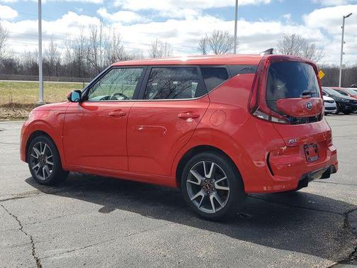 2021 Kia Soul GT-Line