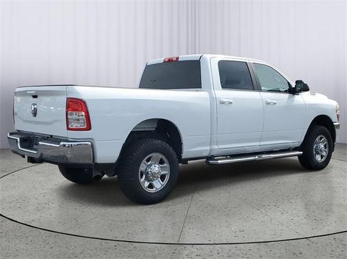 2022 RAM 2500 Big Horn Crew Cab 4x4 6'4' Box