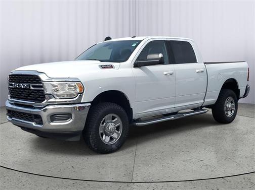 2022 RAM 2500 Big Horn Crew Cab 4x4 6'4' Box