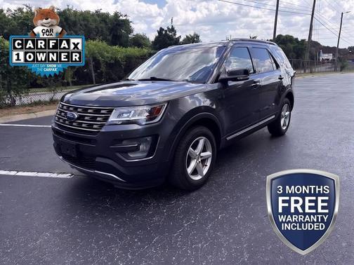 Smoked Quartz Metallic Tinted Clearcoat 2017 Ford Explorer XLT