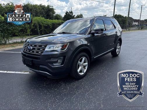 Smoked Quartz Metallic Tinted Clearcoat 2017 Ford Explorer XLT