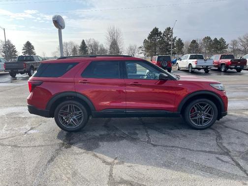 Rapid Red Metallic Tinted Clearcoat 2026 Ford Explorer ST-Line