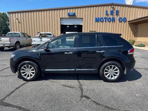 2013 Lincoln MKX Base
