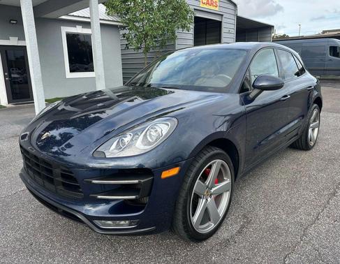 2016 Porsche Macan Turbo