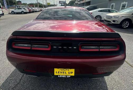 2018 Dodge Challenger SXT