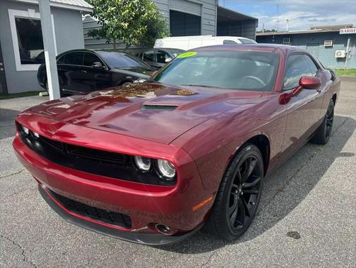 2018 Dodge Challenger SXT