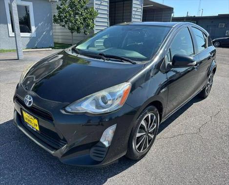 2016 Toyota Prius c Two