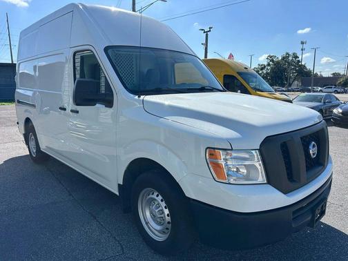2021 Nissan NV Cargo NV2500 HD S V6