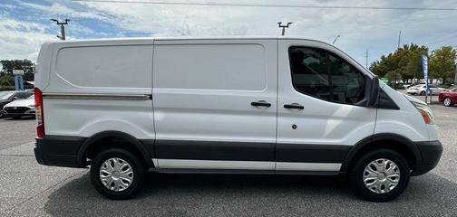 2017 Ford Transit-250 Base