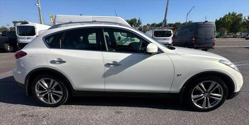 2015 INFINITI QX50 Journey