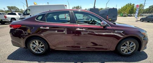 2019 Kia Optima LX