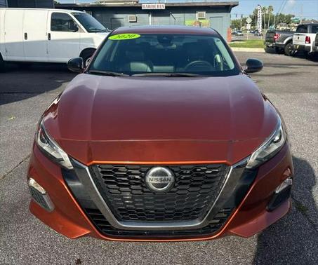 2020 Nissan Altima SR FWD